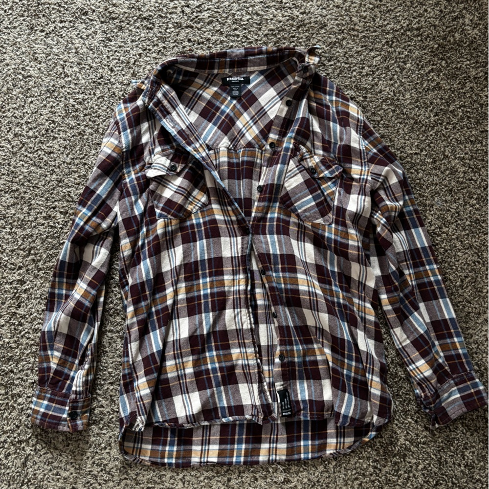 Tilly's Multicolor Plaid Button Down Shirt